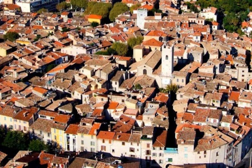 Appartement Aurore En Rez De Jardin Avec Parking Gratuit Vence Exterior foto